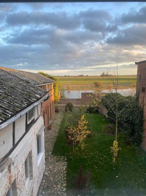 Fachwerk-fischerhaus An Elbe Und Aland Holiday home *